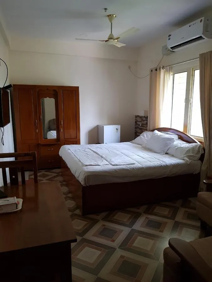 Hotel Saradhy Chengannur